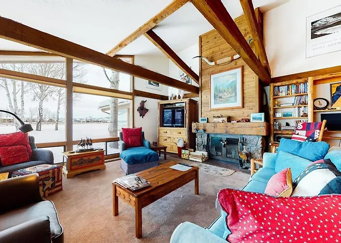 The Director's Holiday home